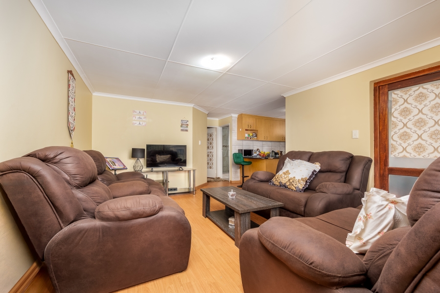 1 Bedroom Property for Sale in Rosendal Western Cape